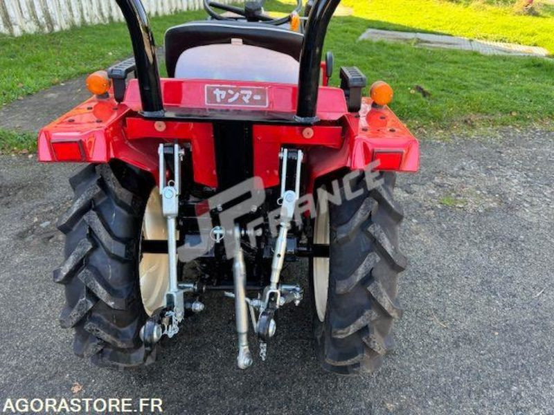 MICROTRACTEUR YANMAR 16CV 3 CYLINDRES DIESEL D'OCCASION 4 RM PDF 3 PTS COMPLET - Máy cày: hình 5 MICROTRACTEUR YANMAR 16CV 3 CYLINDRES DIESEL D'OCCASION 4 RM PDF 3 PTS COMPLET - Máy cày: hình 5