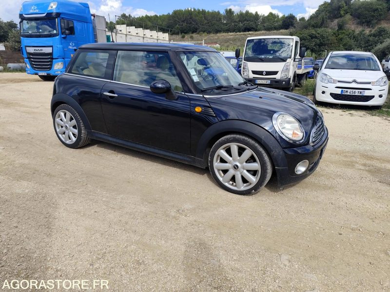 MINI COOPER 1.6 120CV - 2006 - 170500KMS - Xe hơi: hình 3 MINI COOPER 1.6 120CV - 2006 - 170500KMS - Xe hơi: hình 3