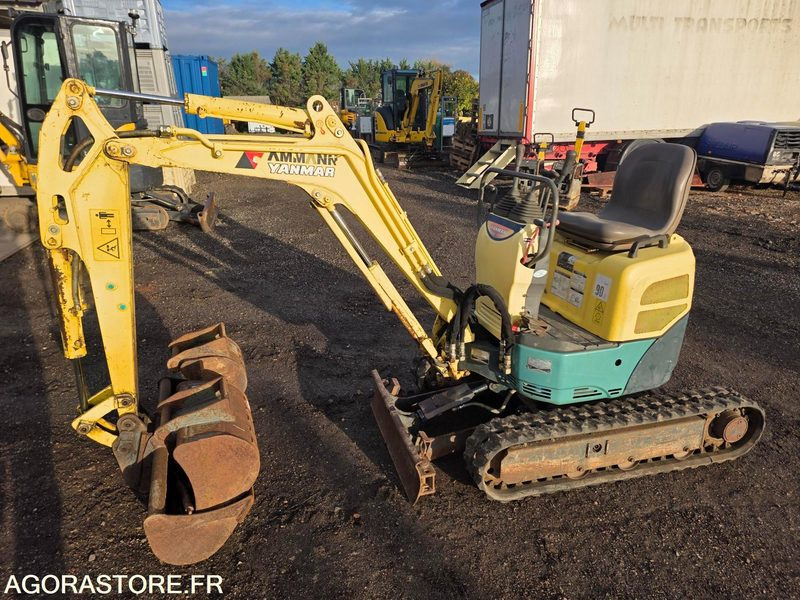 MINI-PELLE YANMAR VIO 10 - 2004 - 1952 HEURES - Máy xúc mini: hình 2 MINI-PELLE YANMAR VIO 10 - 2004 - 1952 HEURES - Máy xúc mini: hình 2