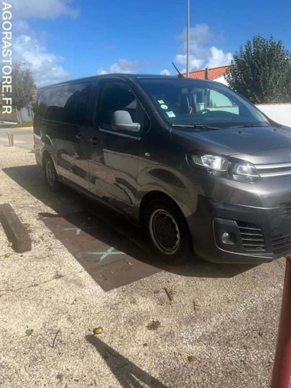 MINIBUS CITROEN JUMPY SPACETOURER 1.5L BHDI - 4 portes - 2019 - 182 000km - Xe bus mini, Xe van chở khách: hình 1 MINIBUS CITROEN JUMPY SPACETOURER 1.5L BHDI - 4 portes - 2019 - 182 000km - Xe bus mini, Xe van chở khách: hình 1