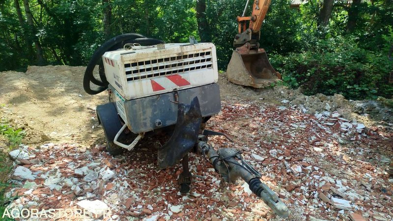 Machine a chape Lancy - TM2500 - 2385heures - Máy bơm bê tông tĩnh: hình 1 Machine a chape Lancy - TM2500 - 2385heures - Máy bơm bê tông tĩnh: hình 1