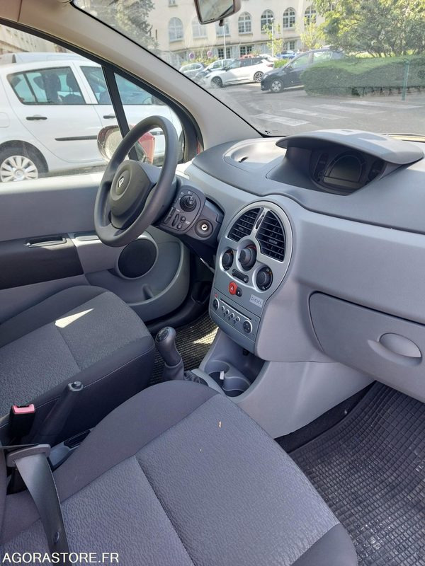 Renault Modus Rouge de 2010 65460km - Véhicule Défaillant - Máy móc khác: hình 3 Renault Modus Rouge de 2010 65460km - Véhicule Défaillant - Máy móc khác: hình 3