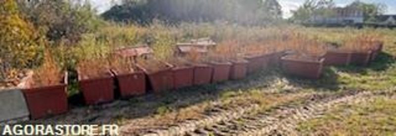 Lot de 36 jardinières - Máy móc nông nghiệp: hình 1 Lot de 36 jardinières - Máy móc nông nghiệp: hình 1