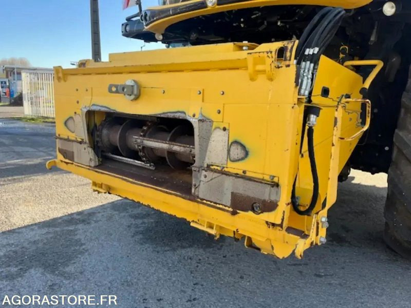 Máy móc nông nghiệp MOISSONNEUSE BATTEUSE NEW HOLLAND CR 8.80 - 2017 / 1847 HEURES: hình 7 Máy móc nông nghiệp MOISSONNEUSE BATTEUSE NEW HOLLAND CR 8.80 - 2017 / 1847 HEURES: hình 7