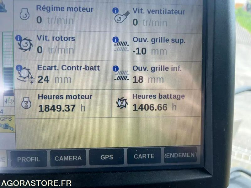 Máy móc nông nghiệp MOISSONNEUSE BATTEUSE NEW HOLLAND CR 8.80 - 2017 / 1847 HEURES: hình 12 Máy móc nông nghiệp MOISSONNEUSE BATTEUSE NEW HOLLAND CR 8.80 - 2017 / 1847 HEURES: hình 12