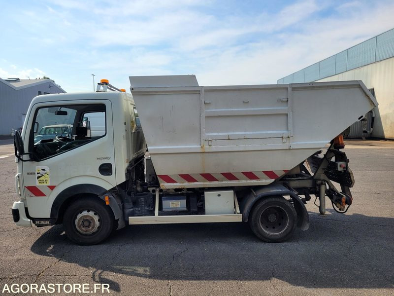Mini benne à ordures ménagères RENAULT DIESEL BL-437-GH - VIN VF6SHFF24A2111348 - Xe ben nhỏ: hình 2 Mini benne à ordures ménagères RENAULT DIESEL BL-437-GH - VIN VF6SHFF24A2111348 - Xe ben nhỏ: hình 2
