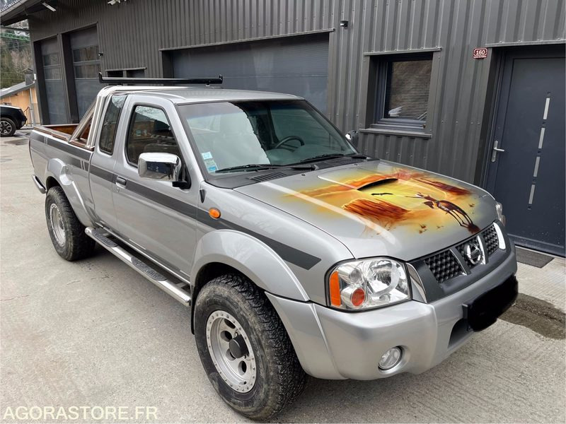 NISSAN NAVARA 4X4 83500 KMS 2003 - Xe hơi: hình 1 NISSAN NAVARA 4X4 83500 KMS 2003 - Xe hơi: hình 1