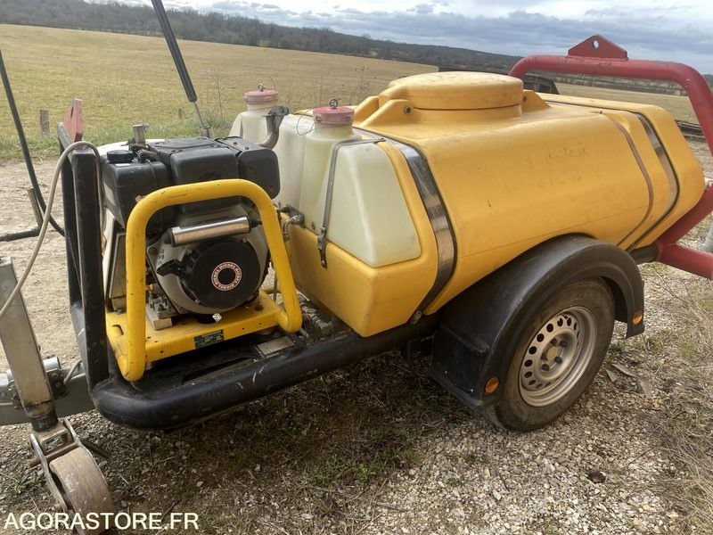 Nettoyeur haute-pression Diesel sur remorque BRENDON BB1000 - Máy phun rửa áp lực: hình 3 Nettoyeur haute-pression Diesel sur remorque BRENDON BB1000 - Máy phun rửa áp lực: hình 3