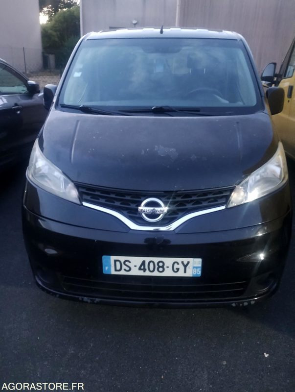 Nissan COMBISPACE NV200 - 2013 - 280 000km - Xe van nhỏ gọn: hình 2 Nissan COMBISPACE NV200 - 2013 - 280 000km - Xe van nhỏ gọn: hình 2