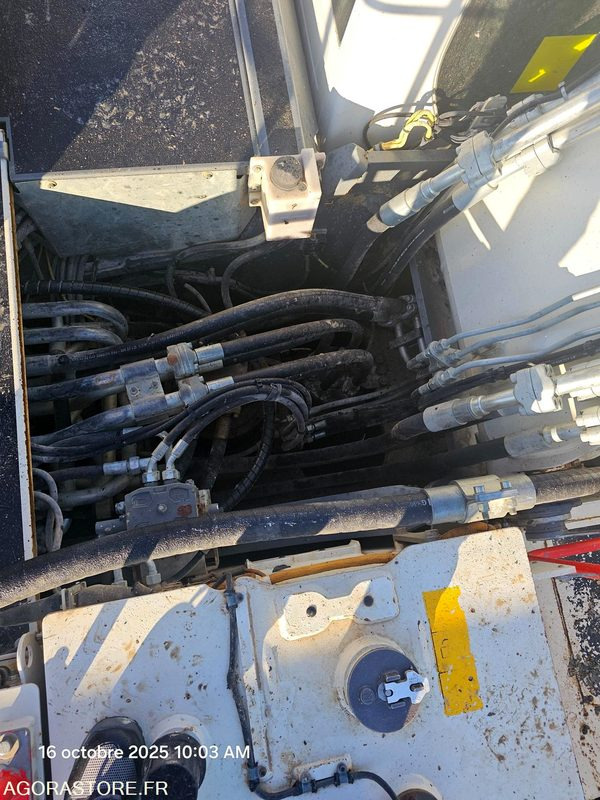 Máy xúc PELLE A CHENILLE LIEBHERR R946 - 2015 / 10235H (MPC022): hình 19