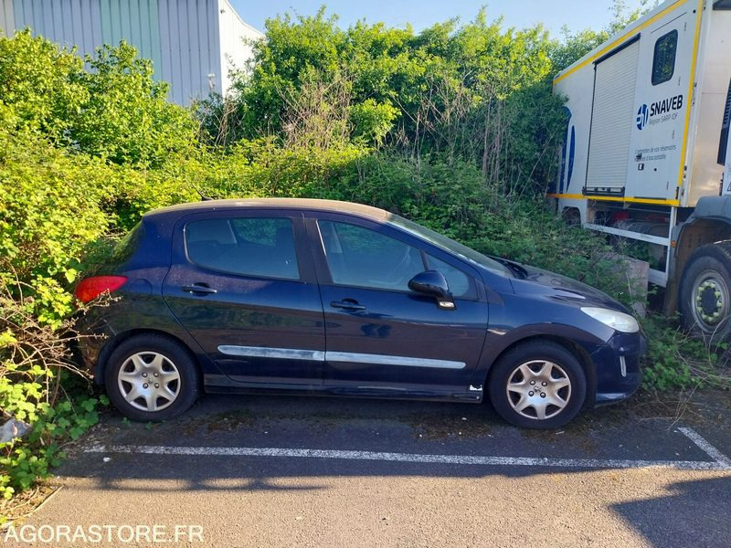 PEUGEOT 308 Société 2011 (345000Km environ) NON ROULANT MOTEUR HS - Xe hơi: hình 2 PEUGEOT 308 Société 2011 (345000Km environ) NON ROULANT MOTEUR HS - Xe hơi: hình 2