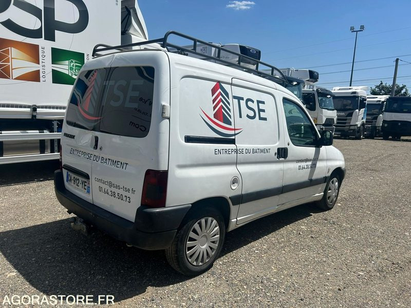 PEUGEOT PARTNER 1.9D 69CV 1999 273780KMS - Xe van nhỏ gọn: hình 3 PEUGEOT PARTNER 1.9D 69CV 1999 273780KMS - Xe van nhỏ gọn: hình 3