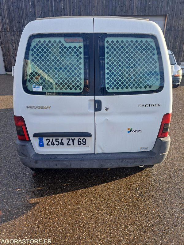 PEUGEOT PARTNER 103583kms 2004 - Xe van nhỏ gọn: hình 5 PEUGEOT PARTNER 103583kms 2004 - Xe van nhỏ gọn: hình 5
