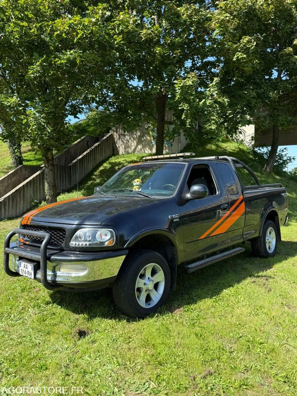 PICK UP FORD 4X4 F150 Automatique V8 - ESSENCE GPL - 236000 KMS - Xe hơi: hình 1 PICK UP FORD 4X4 F150 Automatique V8 - ESSENCE GPL - 236000 KMS - Xe hơi: hình 1