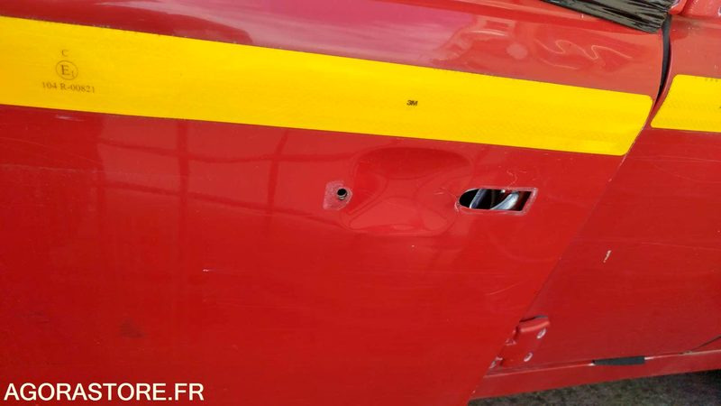 PICK-UP Land rover Defender - 2004 - 9266QL11 - Xe bán tải: hình 4 PICK-UP Land rover Defender - 2004 - 9266QL11 - Xe bán tải: hình 4