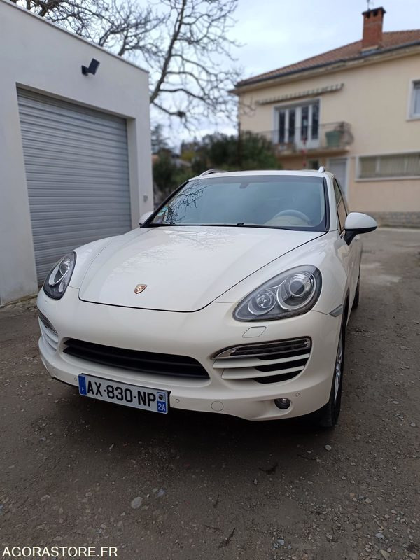 PORSCHE CAYENNE 3.6 V6 Tiptronic S 300CH Boîte automatique - 2010 - 148000kms - Xe hơi: hình 2 PORSCHE CAYENNE 3.6 V6 Tiptronic S 300CH Boîte automatique - 2010 - 148000kms - Xe hơi: hình 2