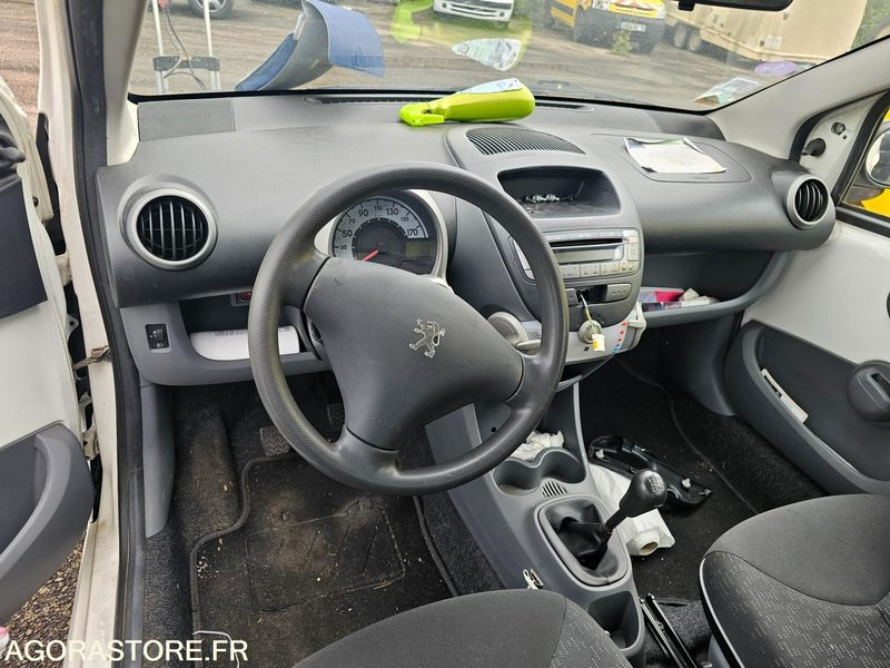 Peugeot 107 - 2011 - 162052km - BW211AX - Xe hơi: hình 5 Peugeot 107 - 2011 - 162052km - BW211AX - Xe hơi: hình 5