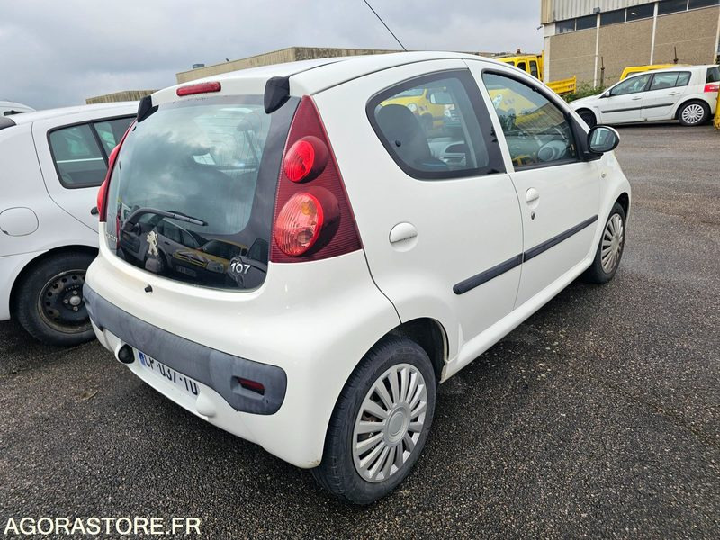 Peugeot 107 - 2013 - 105006km - CP037TD - Xe hơi: hình 3 Peugeot 107 - 2013 - 105006km - CP037TD - Xe hơi: hình 3