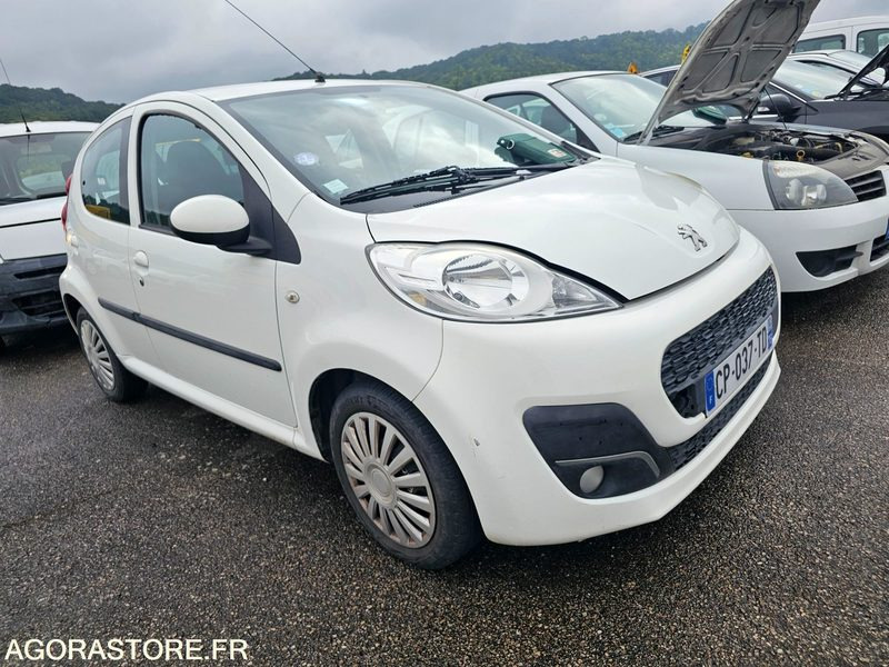 Peugeot 107 - 2013 - 105006km - CP037TD - Xe hơi: hình 2 Peugeot 107 - 2013 - 105006km - CP037TD - Xe hơi: hình 2