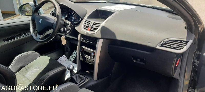 Peugeot 207 RC - Xe hơi: hình 5 Peugeot 207 RC - Xe hơi: hình 5