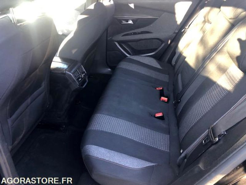 Peugeot 3008 BlueHdi 120 S&S Allure Business BOITE AUTO EAT8 - Courroie faite - Xe hơi: hình 5 Peugeot 3008 BlueHdi 120 S&S Allure Business BOITE AUTO EAT8 - Courroie faite - Xe hơi: hình 5