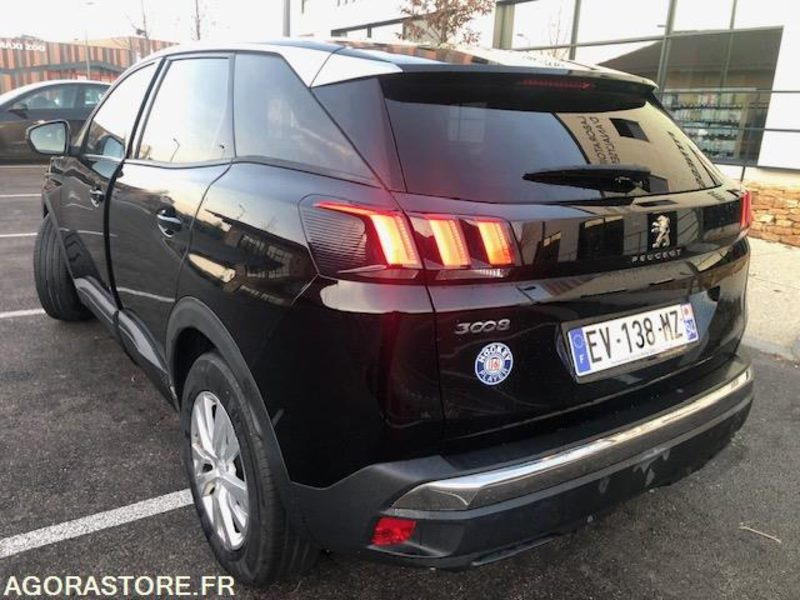 Peugeot 3008 BlueHdi 120 S&S Allure Business BOITE AUTO EAT8 - Courroie faite - Xe hơi: hình 4 Peugeot 3008 BlueHdi 120 S&S Allure Business BOITE AUTO EAT8 - Courroie faite - Xe hơi: hình 4