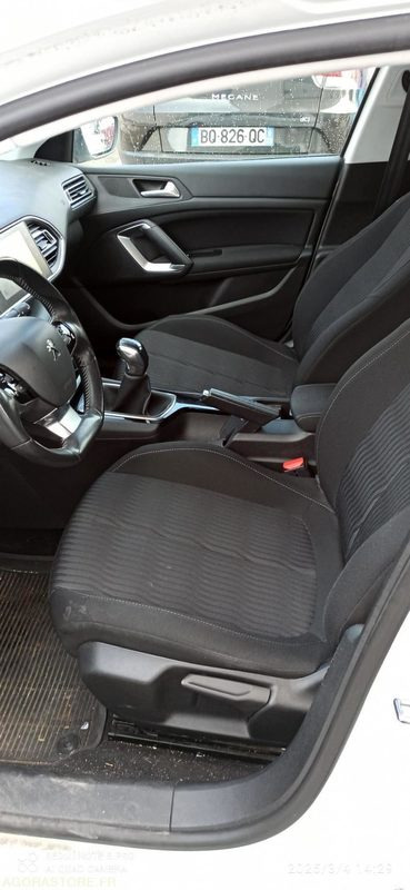 Xe hơi Peugeot 308 1.6 hdi 90 ch bvm5: hình 6