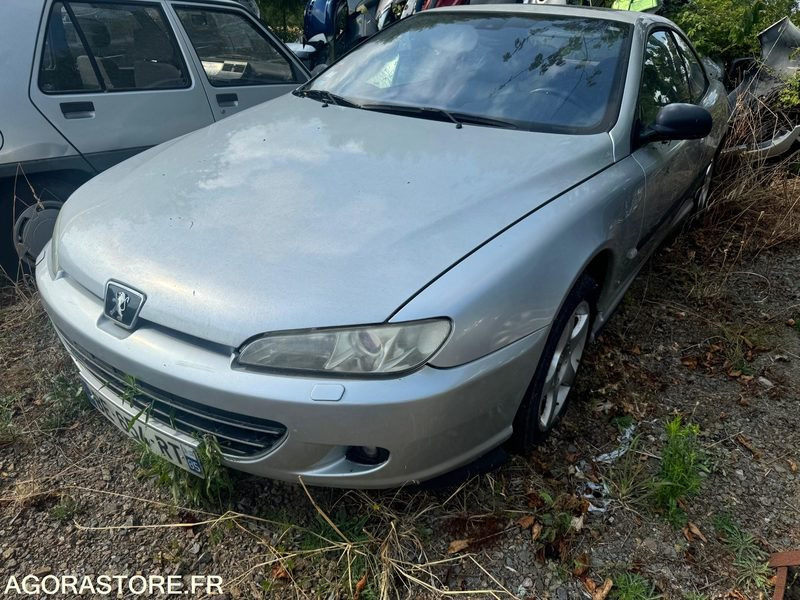 Peugeot 406 Coupé Phase 2 - 2.2 HDI - 271 000 Km - Xe hơi: hình 2 Peugeot 406 Coupé Phase 2 - 2.2 HDI - 271 000 Km - Xe hơi: hình 2
