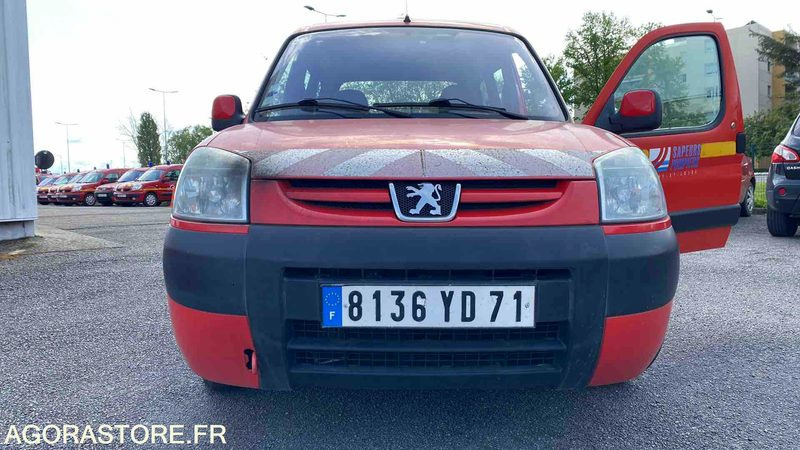 Peugeot - Partner - 2006 - 174763KMS - 8136YD71 - Xe van nhỏ gọn: hình 2 Peugeot - Partner - 2006 - 174763KMS - 8136YD71 - Xe van nhỏ gọn: hình 2