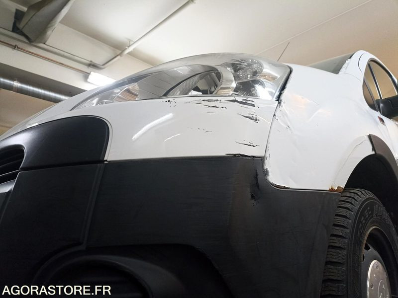 Peugeot Partner (pour pièces) - Xe van nhỏ gọn: hình 1 Peugeot Partner (pour pièces) - Xe van nhỏ gọn: hình 1