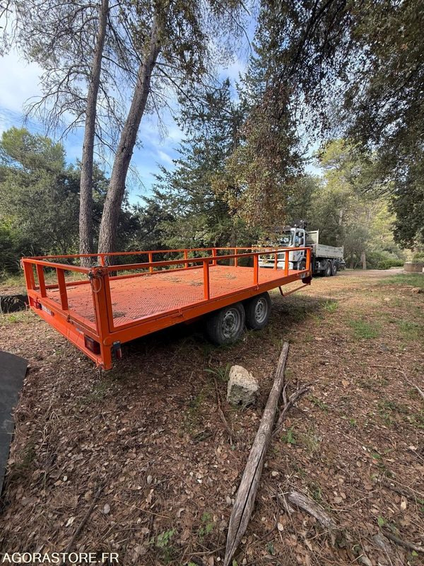 REMORQUE MOIROUD - Rơ moóc: hình 1 REMORQUE MOIROUD - Rơ moóc: hình 1