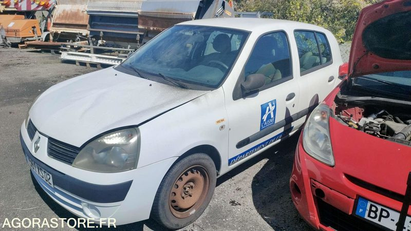 RENAULT CLIO - 2006 - 213308 KM - Xe hơi: hình 1 RENAULT CLIO - 2006 - 213308 KM - Xe hơi: hình 1