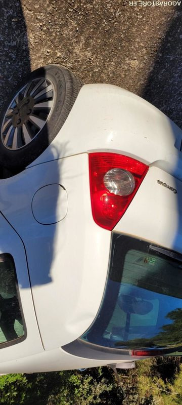 RENAULT CLIO - 2010 - Xe hơi: hình 5 RENAULT CLIO - 2010 - Xe hơi: hình 5