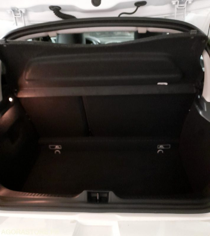 Xe hơi RENAULT CLIO IV - ZEN 09E E5 - 83985kms - 2013: hình 8