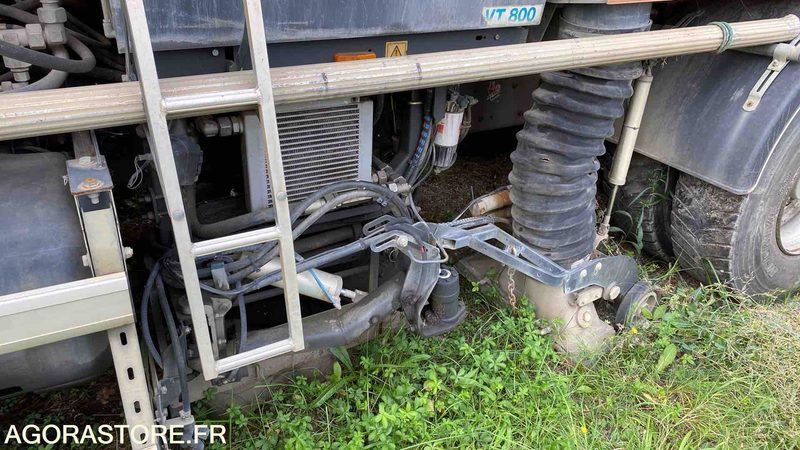 RENAULT DXI 310 - Xe quét đường: hình 3 RENAULT DXI 310 - Xe quét đường: hình 3