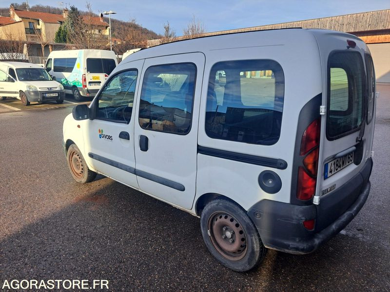 RENAULT KANGOO 157000kms 2000 - Xe van nhỏ gọn: hình 2 RENAULT KANGOO 157000kms 2000 - Xe van nhỏ gọn: hình 2