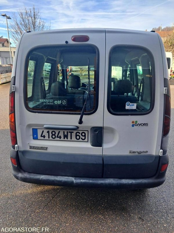 RENAULT KANGOO 157000kms 2000 - Xe van nhỏ gọn: hình 3 RENAULT KANGOO 157000kms 2000 - Xe van nhỏ gọn: hình 3