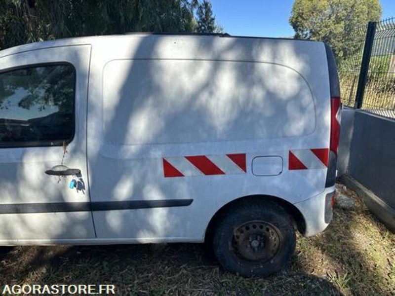 RENAULT KANGOO - 2010 - 276427KM - AS912VK - Xe van nhỏ gọn: hình 5 RENAULT KANGOO - 2010 - 276427KM - AS912VK - Xe van nhỏ gọn: hình 5