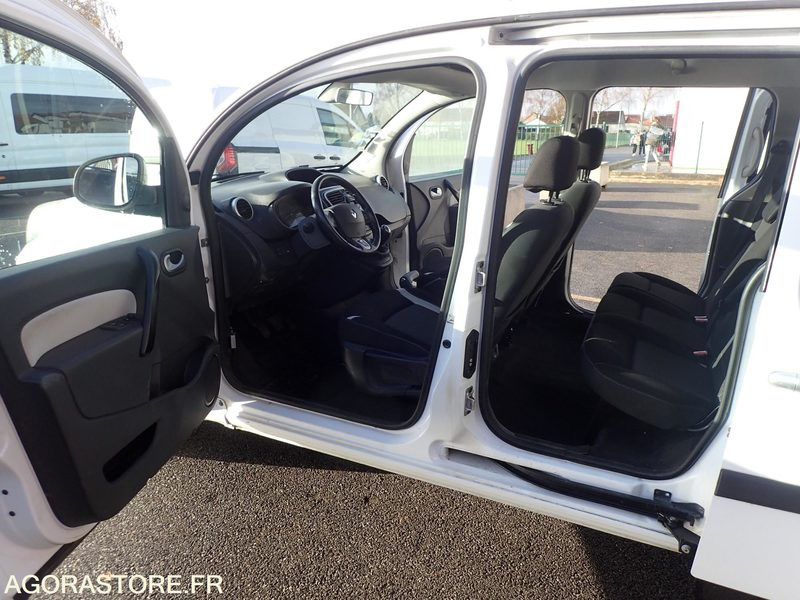 Xe hơi RENAULT KANGOO 7 PLACES 168277kms 2014: hình 6 Xe hơi RENAULT KANGOO 7 PLACES 168277kms 2014: hình 6