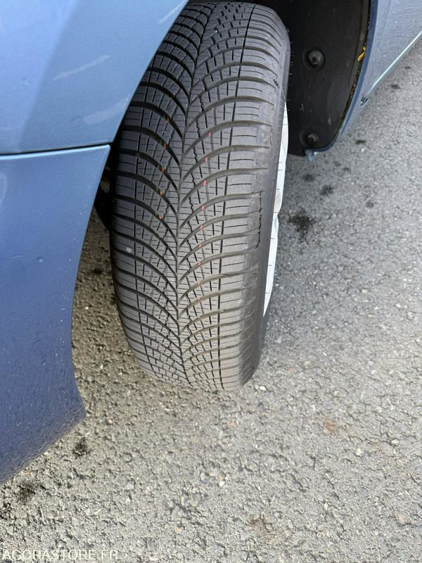 Xe hơi RENAULT KANGOO AVEC GPS - 2014 - 242112km - DC-739-QB: hình 8