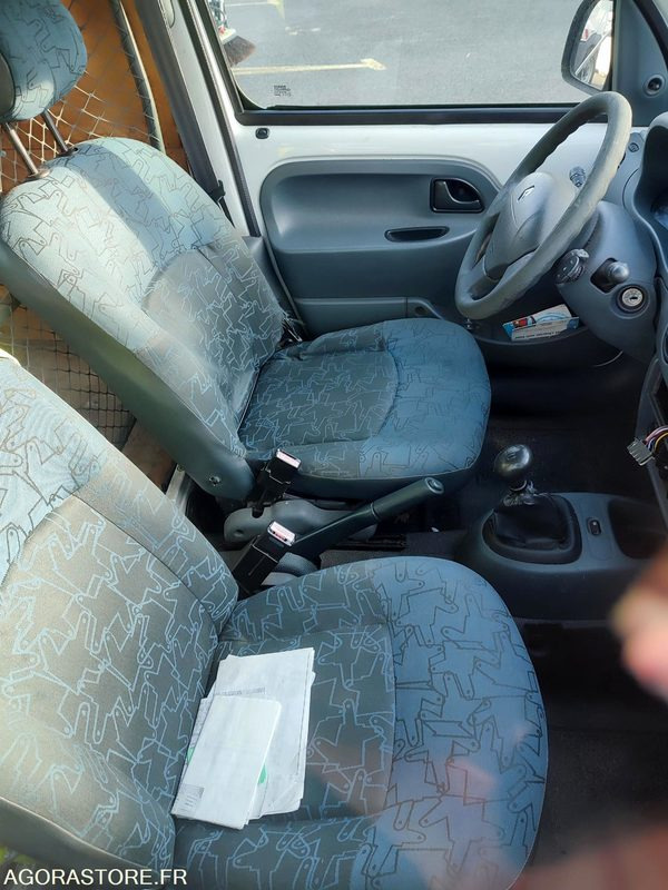 RENAULT KANGOO diesel - Xe van nhỏ gọn: hình 5 RENAULT KANGOO diesel - Xe van nhỏ gọn: hình 5