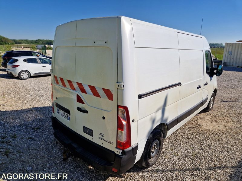 RENAULT MASTER- BY119KX - 2011 / 342 014 KM - Xe van chở hàng: hình 3 RENAULT MASTER- BY119KX - 2011 / 342 014 KM - Xe van chở hàng: hình 3