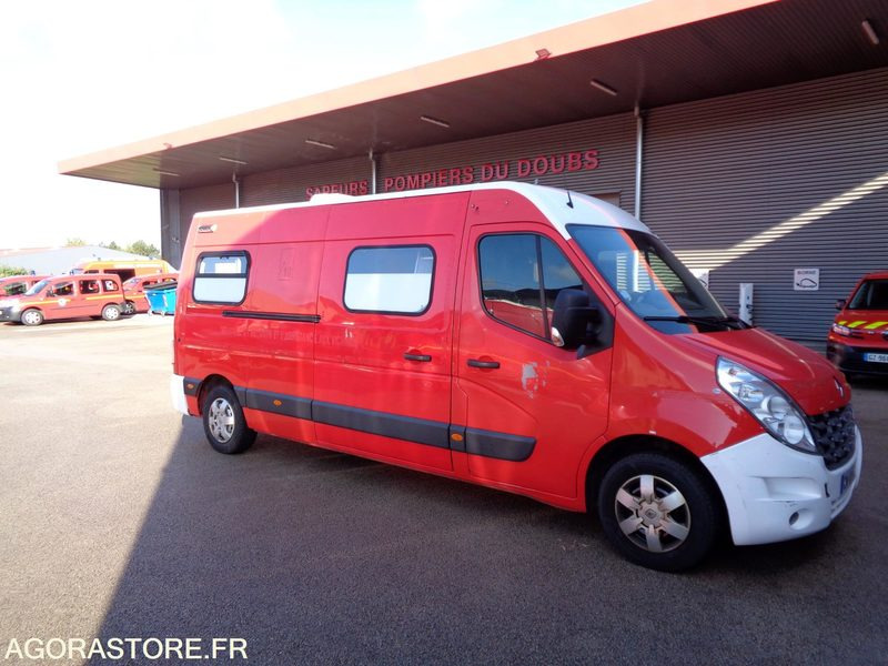 RENAULT MASTER CN.829.RR - Xe cứu thương: hình 2 RENAULT MASTER CN.829.RR - Xe cứu thương: hình 2
