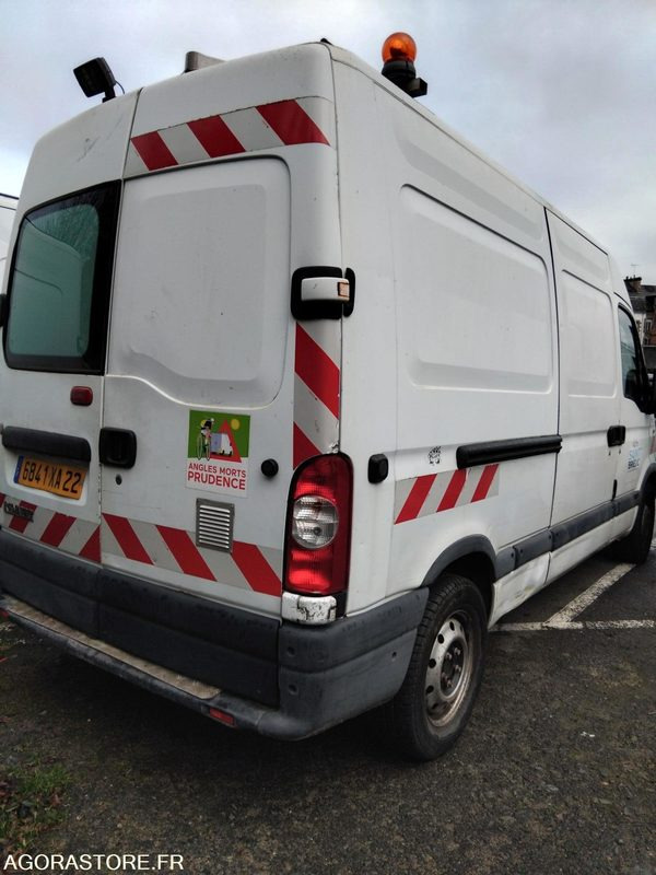 RENAULT MASTER II PHASE II -2.5DCi - 120cv - Xe van chở hàng: hình 4 RENAULT MASTER II PHASE II -2.5DCi - 120cv - Xe van chở hàng: hình 4