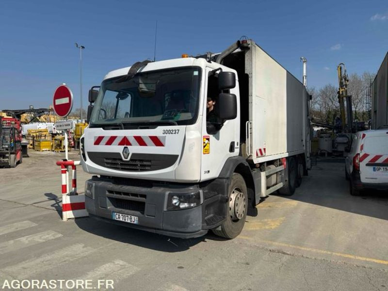 RENAULT PREMIUM 310,26 - BOM CARGOPAC II 20m3 (Cavdo) - 2012/135604 KM (CA707BJ) - Xe tải chở rác: hình 1 RENAULT PREMIUM 310,26 - BOM CARGOPAC II 20m3 (Cavdo) - 2012/135604 KM (CA707BJ) - Xe tải chở rác: hình 1