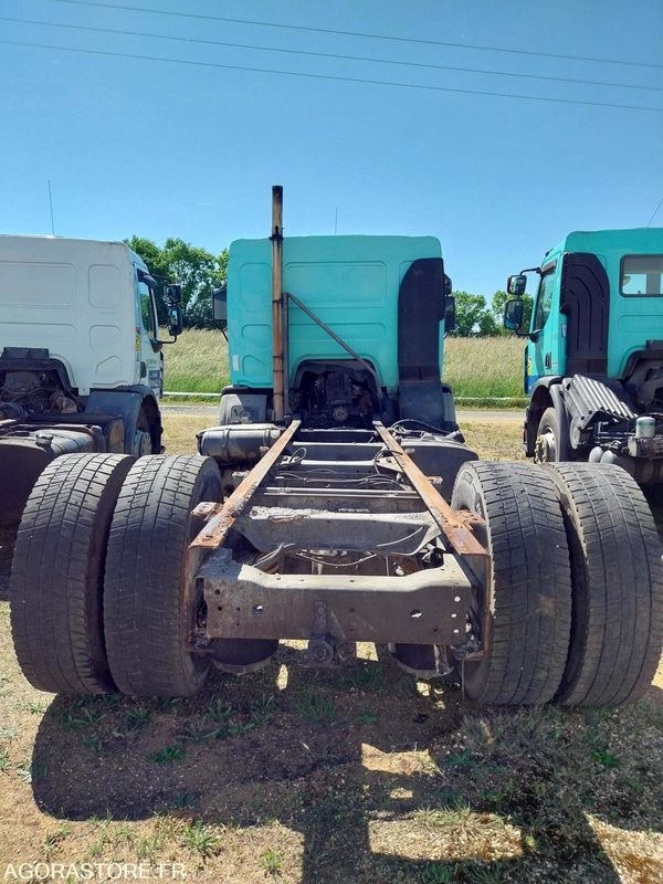 RENAULT PREMIUM 320-19 / 2005 / 445 375 km - Xe tải khung gầm: hình 3 RENAULT PREMIUM 320-19 / 2005 / 445 375 km - Xe tải khung gầm: hình 3