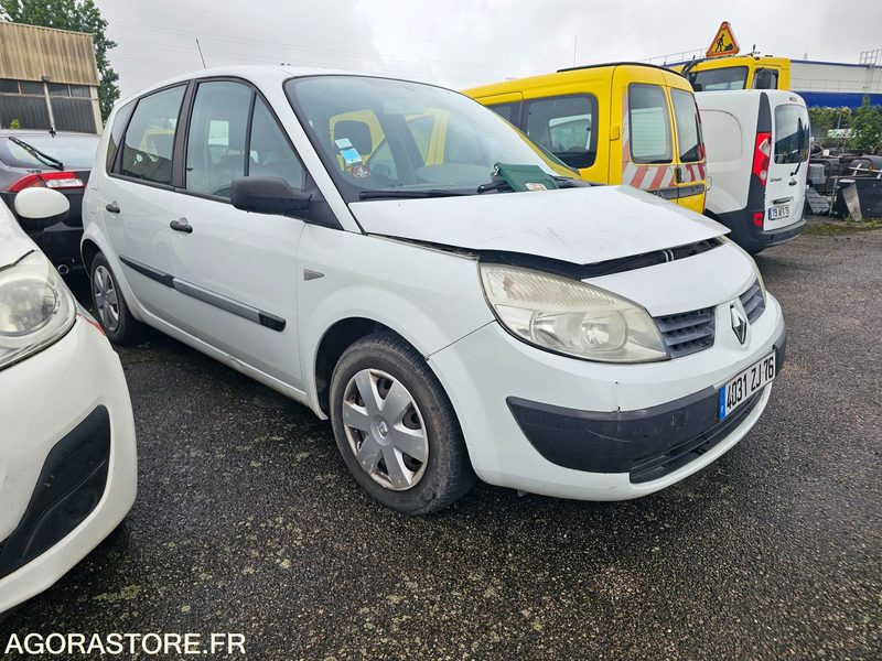 RENAULT SCENIC - 2003 - 258289km - 4031ZJ76 - Xe hơi: hình 2 RENAULT SCENIC - 2003 - 258289km - 4031ZJ76 - Xe hơi: hình 2