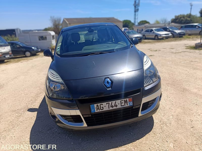 RENAULT SCENIC III 1.5 DCI 110CV - 2009 - 155000KMS - Xe hơi: hình 3 RENAULT SCENIC III 1.5 DCI 110CV - 2009 - 155000KMS - Xe hơi: hình 3