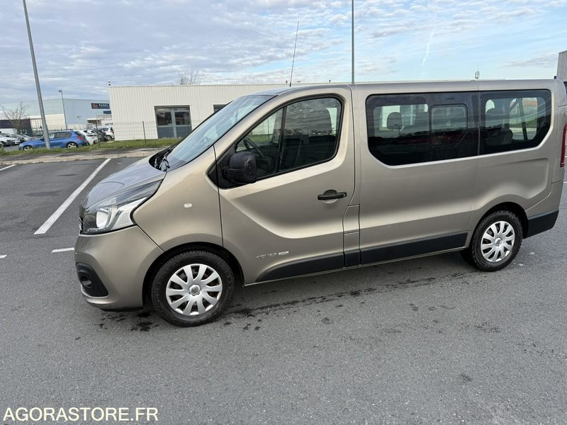 RENAULT TRAFIC - 2016 - 229166km - ED-682-NH - Xe bus mini, Xe van chở khách: hình 3 RENAULT TRAFIC - 2016 - 229166km - ED-682-NH - Xe bus mini, Xe van chở khách: hình 3