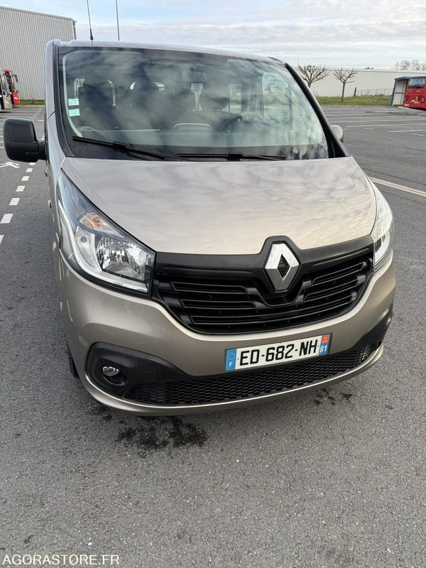 RENAULT TRAFIC - 2016 - 229166km - ED-682-NH - Xe bus mini, Xe van chở khách: hình 1 RENAULT TRAFIC - 2016 - 229166km - ED-682-NH - Xe bus mini, Xe van chở khách: hình 1